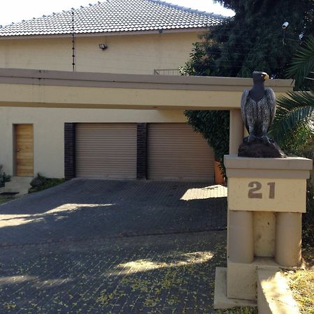 אידנווייל Eagle Crest Executive Lodge מראה חיצוני תמונה