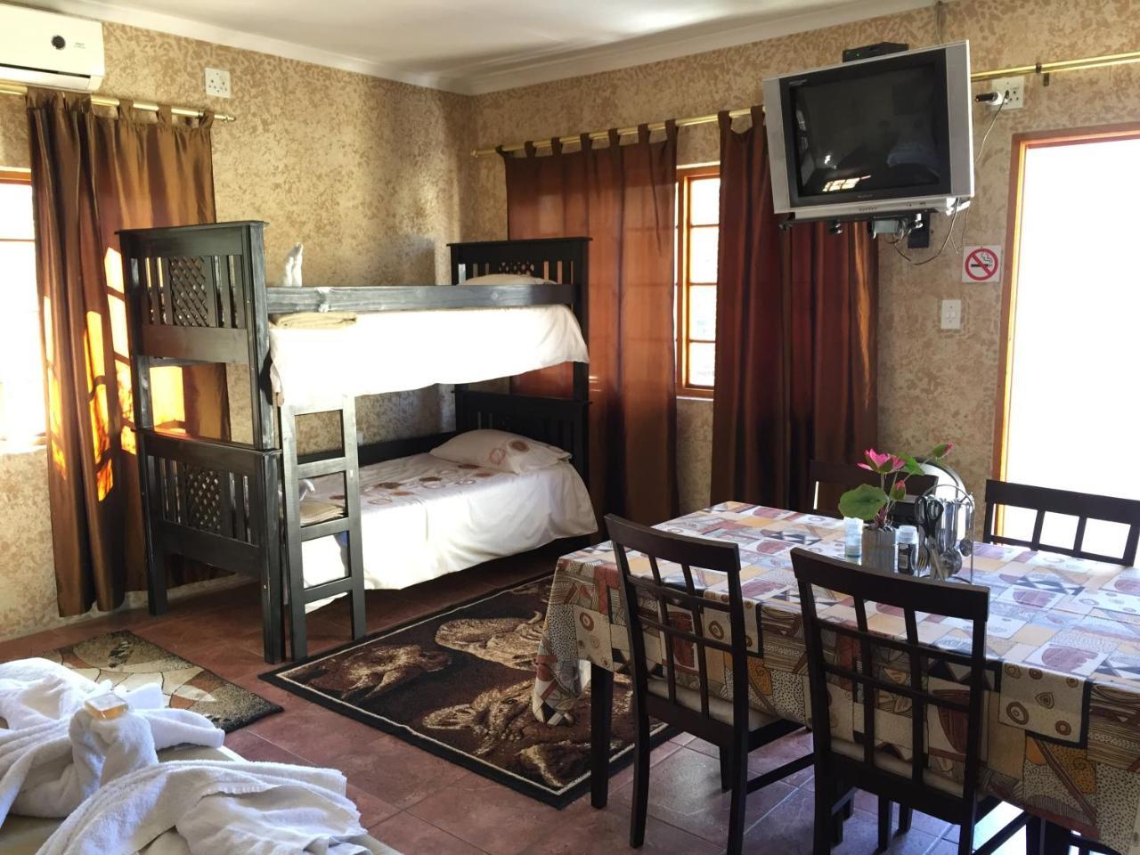 אידנווייל Eagle Crest Executive Lodge מראה חיצוני תמונה