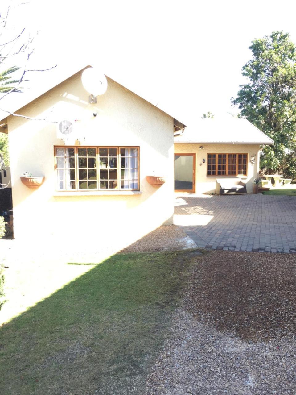 אידנווייל Eagle Crest Executive Lodge מראה חיצוני תמונה