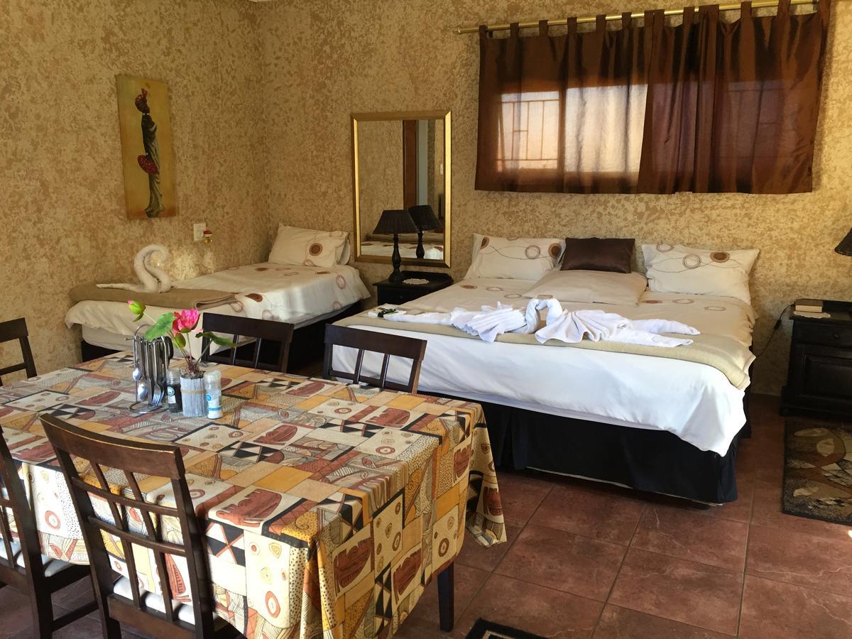 אידנווייל Eagle Crest Executive Lodge מראה חיצוני תמונה