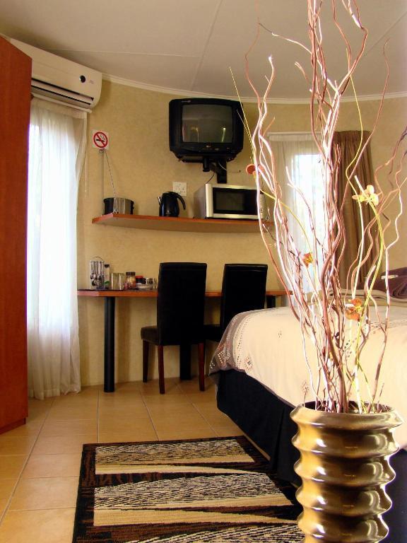 אידנווייל Eagle Crest Executive Lodge חדר תמונה
